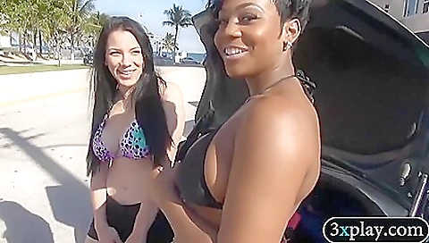 Sexy Women In Bikini Exposed Nice Boobs For Some Money