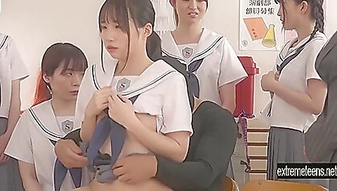 Ichii Yuka Iori Hinano Continuous Fucking Around School Gro