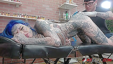 Amber Luke gets a butthole tattoo and a good fucking